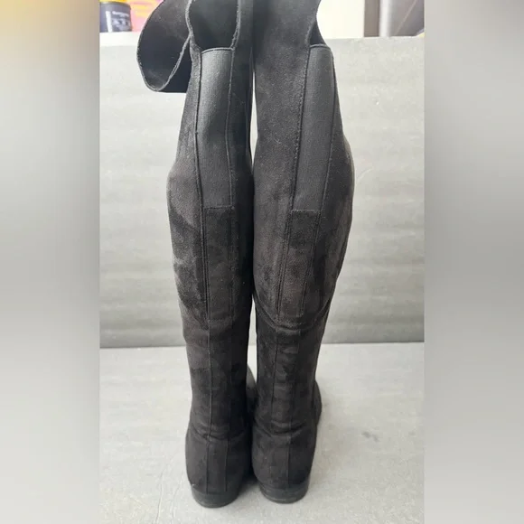 Black Micro Suede IMPO Over the Knee Boot- Size 7 - Picture 7 of 12